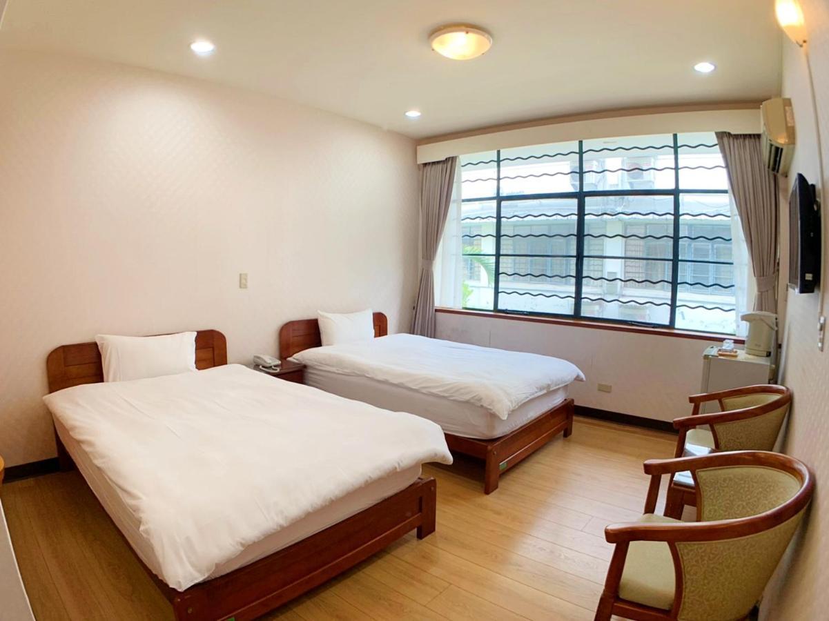 議蘆會館 僅提供參訪住宿 Wufeng (Taichung) Экстерьер фото