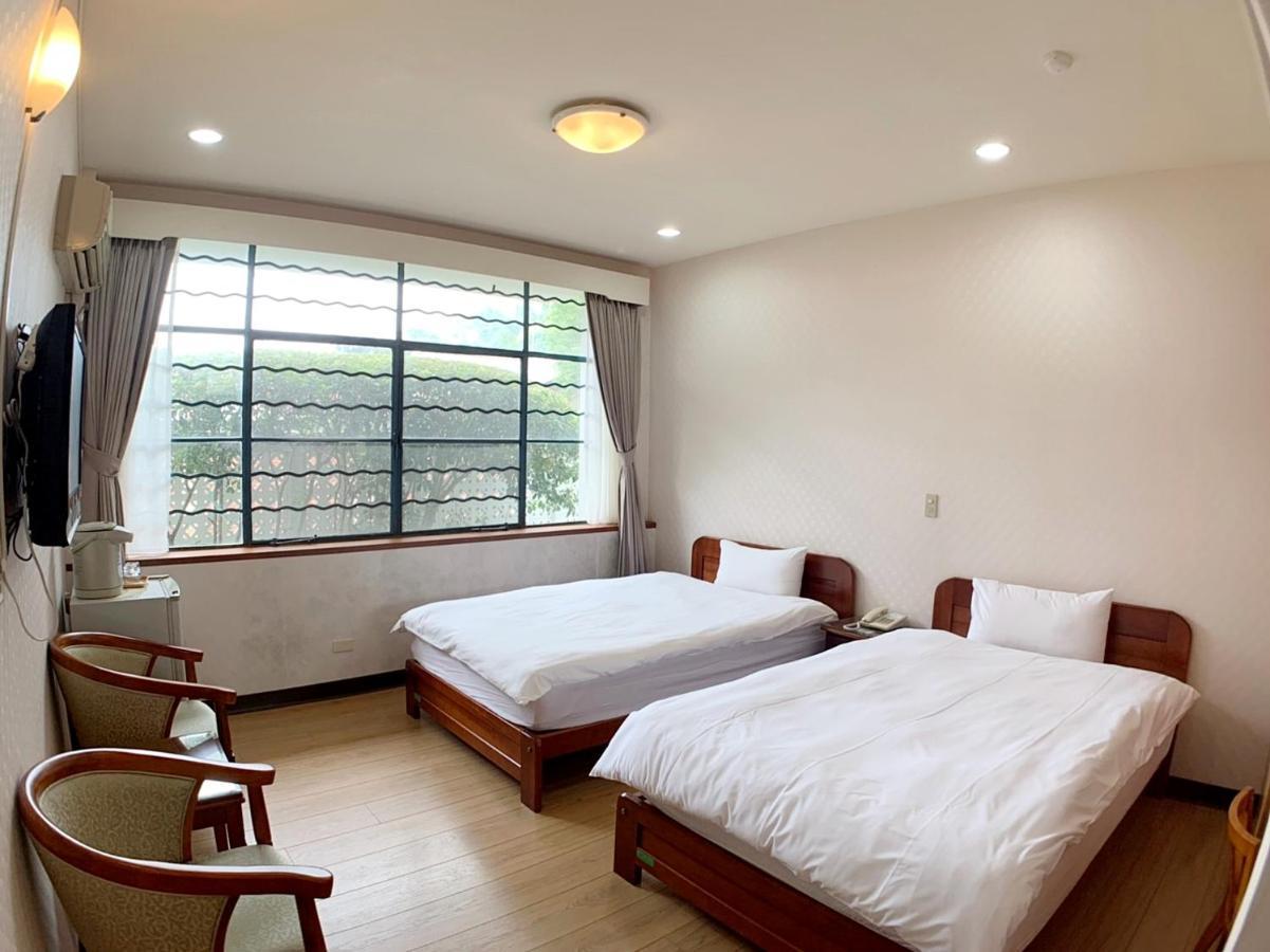 議蘆會館 僅提供參訪住宿 Wufeng (Taichung) Экстерьер фото